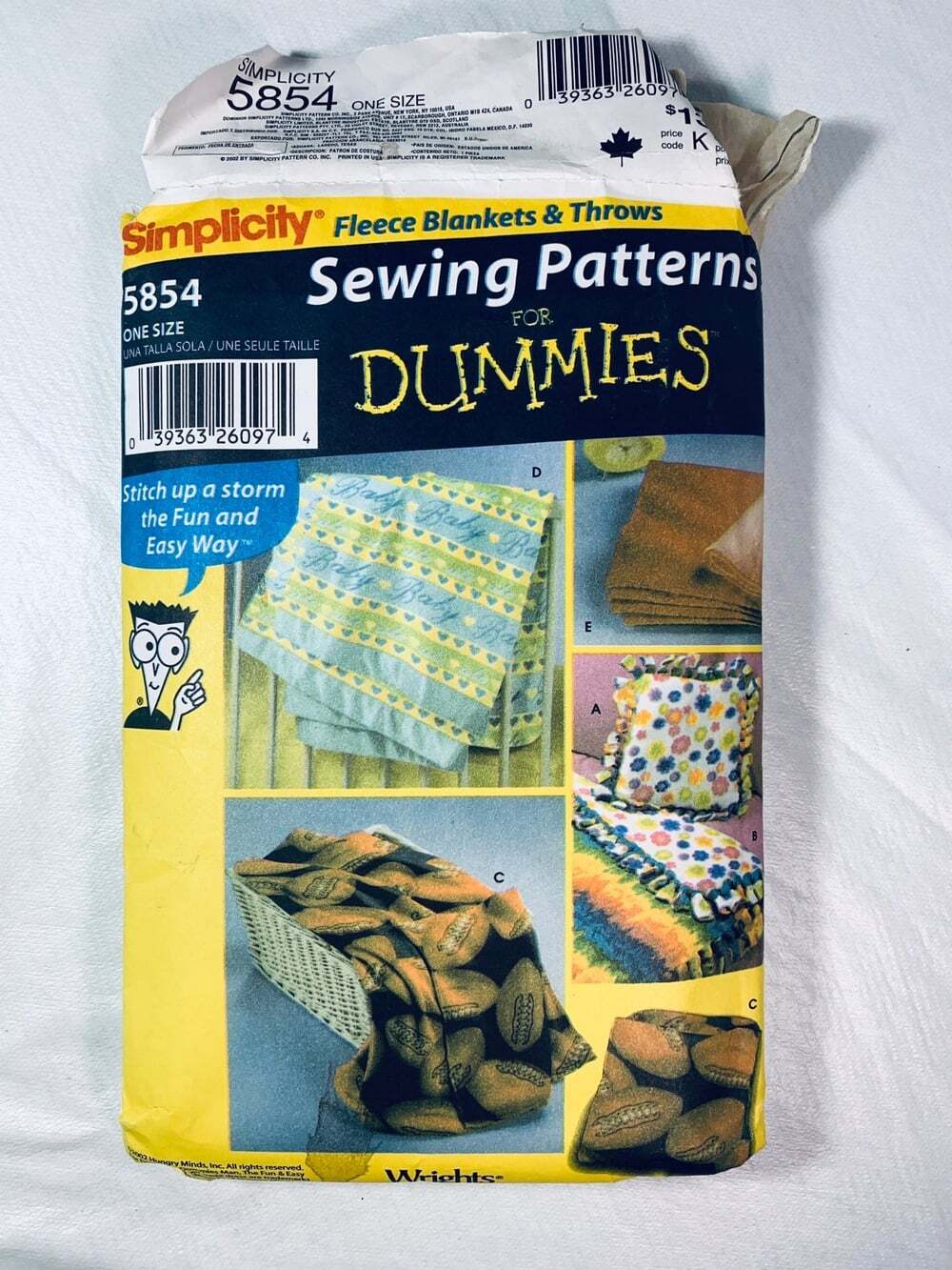 Simplicity Sewing Pattern for Dummies 5854 OS Fleece Blankets And Throws